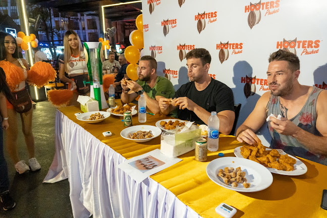 Hooters Phuket | American Restaurant & Sports Bar - อำเภอกะทู้