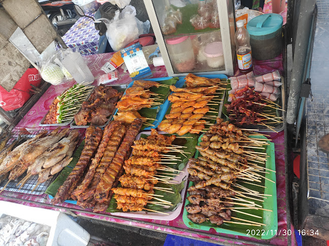 รัาน ชัยชนะ - การบริการอาหารและที่พัก