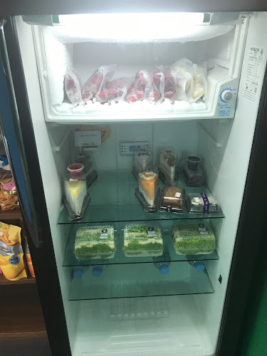 Opinii despre กาแฟสด Room Coffee în อำเภอกระทุ่มแบน - การบริการอาหารและที่พัก