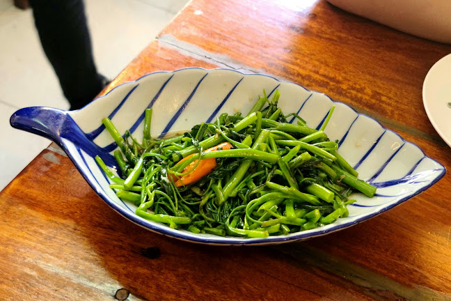 Comentarii opinii despre ร้านNumber.6 patong