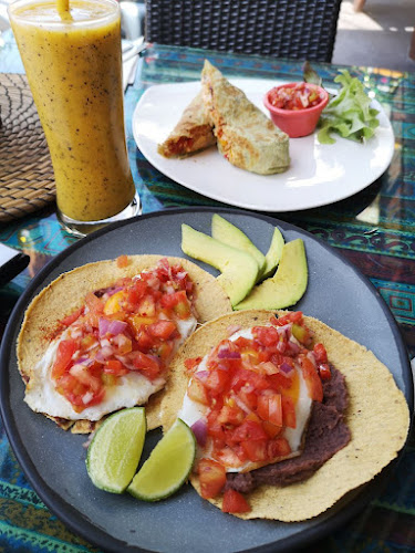 Opinii despre Centrico Mexican Restaurant HALAL în อำเภอเมืองภูเก็ต - การบริการอาหารและที่พัก