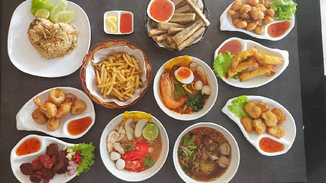 Opinii despre ร้านบังชาลี เก้าเส้ง Bang Chalee Restaurant în เมือง - การบริการอาหารและที่พัก