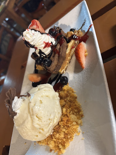 MINT Bar & Restaurant - อำเภอเมืองภูเก็ต