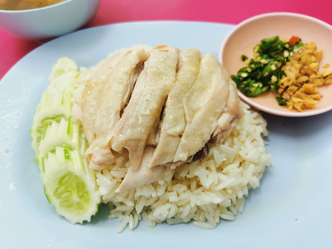 Comentarii opinii despre ร้านข้าวมันไก่ไหหลำพัทยาใต้