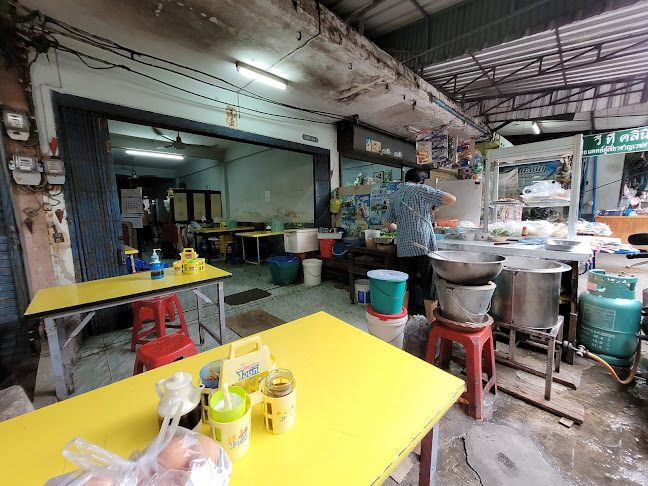 ร้านเลือดหมู หัวถนนปากเกร็ด