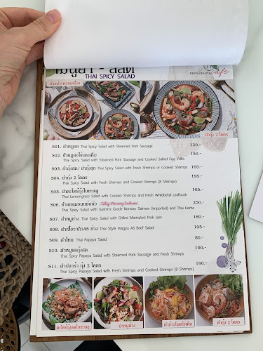 Tang Toh - การบริการอาหารและที่พัก