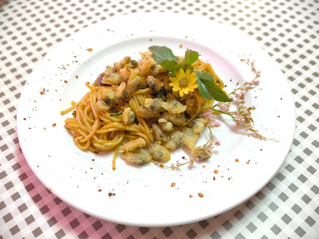 Pasta District - การบริการอาหารและที่พัก