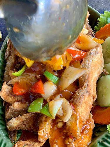 Comentarii opinii despre Baan Larb Restaurant