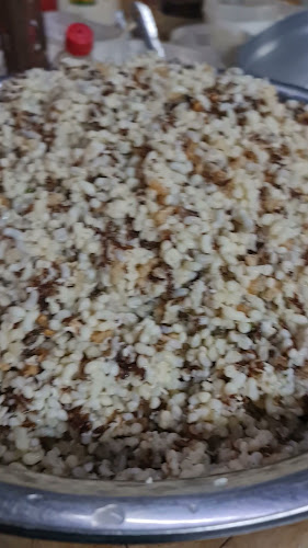 ร้านอีสานคลองเรียน - การบริการอาหารและที่พัก