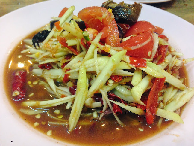 Opinii despre ตำกรร แซ่ปอีสานบ้านเฮาชิลๆริมเล în อำเภอบางละมุง - การบริการอาหารและที่พัก