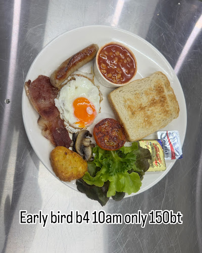 Comentarii opinii despre Hole in One Sports Bar & One Shot Cafe Korat