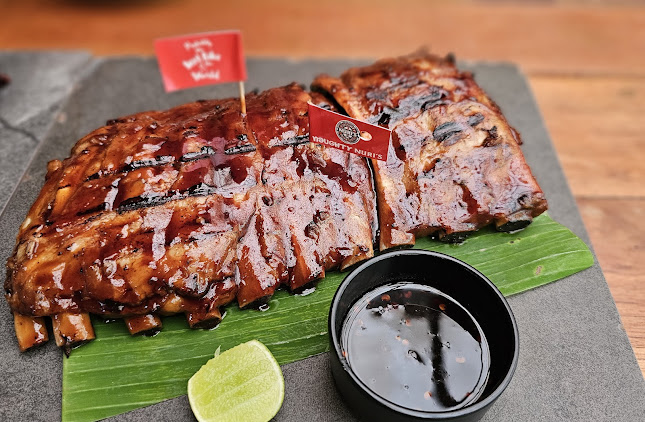 Naughty Nuri's Phuket - อำเภอกะทู้