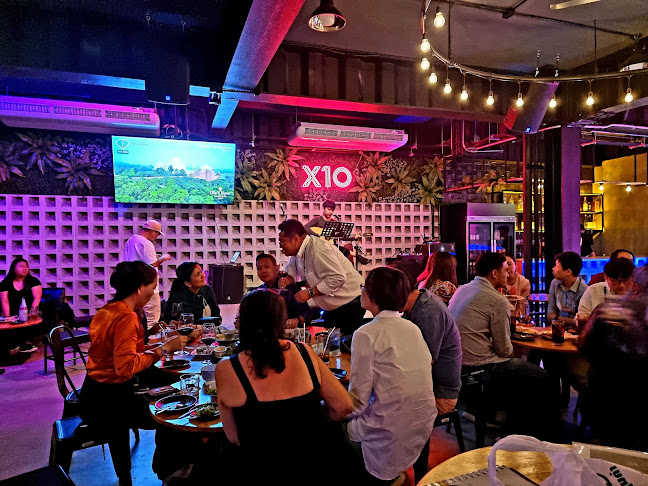 X10 เมืองทอง