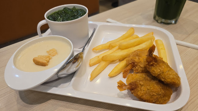 Comentarii opinii despre ซานตา เฟ่