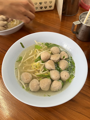 โอชารส ลูกชิ้นเนื้อ - อำเภอเมืองภูเก็ต