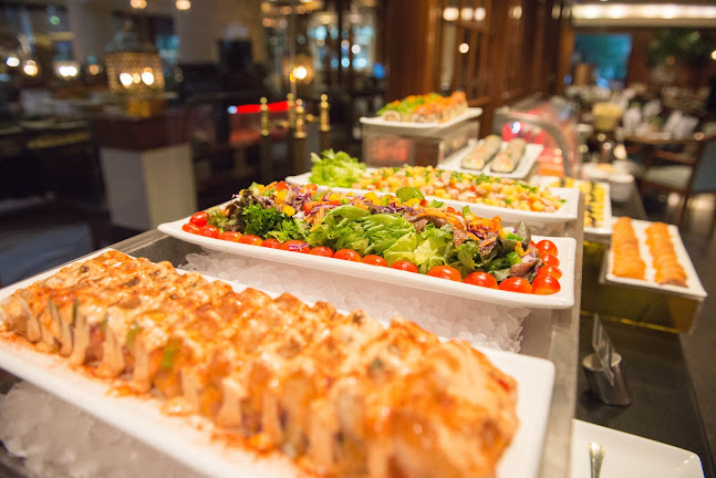 Opinii despre Pavilion Cafe Restaurant în Muang - การบริการอาหารและที่พัก