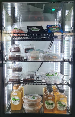 Opinii despre Blow Amur Burger Club în อำเภอบางละมุง - การบริการอาหารและที่พัก