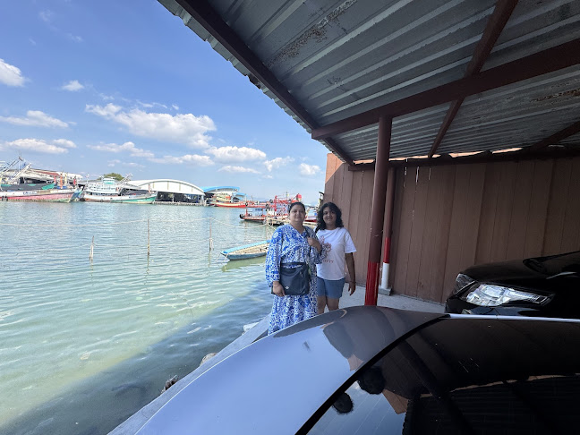 แหลมเจริญ ซีฟู้ด ระยอง