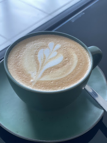 Bakerboi Bakery & pastry - การบริการอาหารและที่พัก