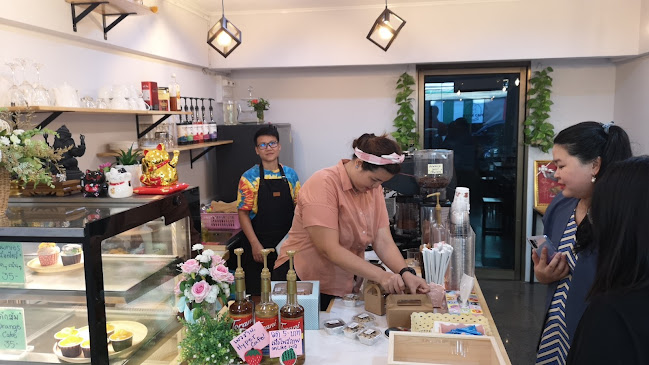 Opinii despre HYPER CAFE în อำเภอเมืองพิษณุโลก - การบริการอาหารและที่พัก