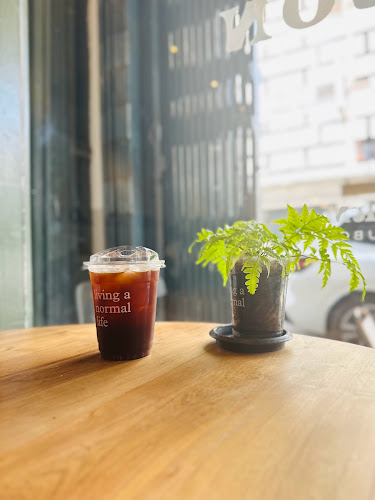 Normal UBON - การบริการอาหารและที่พัก