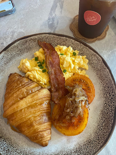 Cafe Delight Phuket Old Town - การบริการอาหารและที่พัก