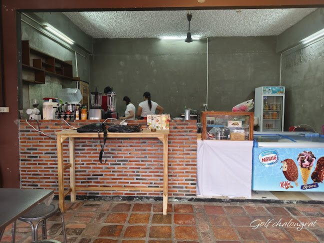 ร้าน เฮง