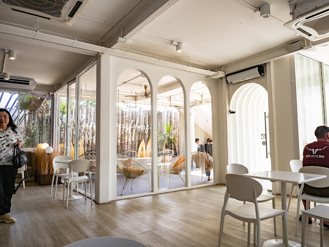 ซัมเมอร์ เฮ้าส์ พัทยา - อำเภอสัตหีบ