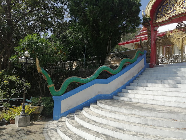 The Restaurant and Bar at Karon Beach - การบริการอาหารและที่พัก