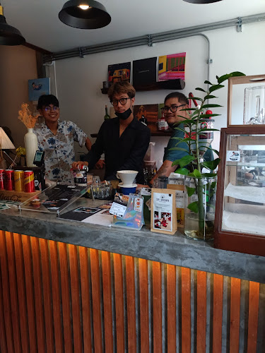 Comentarii opinii despre Lucas.HDY