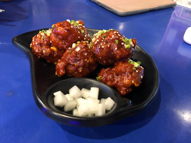 Comentarii opinii despre คอมเบโพจา GeonbaePocha Korean Restaurant