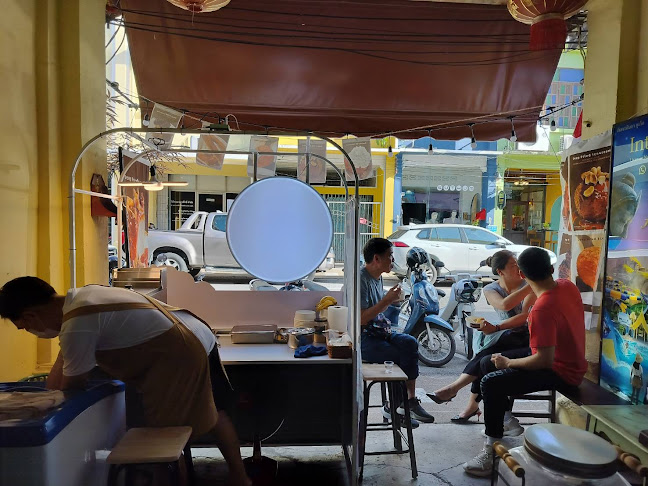 Mangglom Deep Fried Icecream มังกลม - เมือง