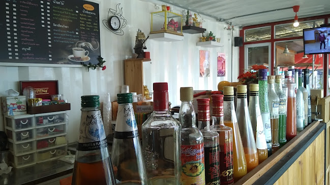 Opinii despre เติมรักคอฟฟี่ Teim rak Coffee în อำเภอเมืองระยอง - การบริการอาหารและที่พัก