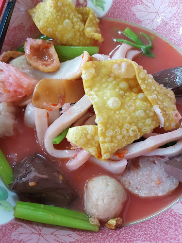 131/1, ถ.พระเจ้าตากสิน, ต อำเภอเมืองระยอง 21000