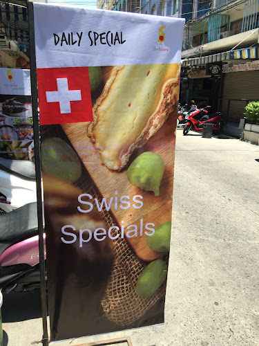 The Bistro - การบริการอาหารและที่พัก