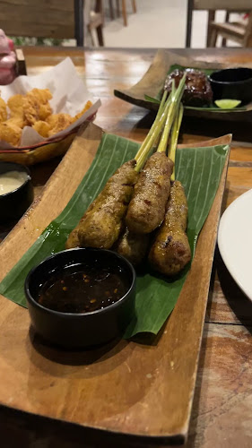 122 ถนน ราษฎร์อุทิศ ตำบลป่าตอง อำเภอกะทู้ ภูเก็ต 83150