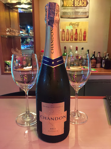 Opinii despre Bacchus Bar în อำเภอบางละมุง - การบริการอาหารและที่พัก