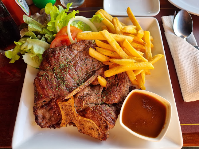 ป่าตอง ซันเซ็ท วิว เรสเตอร์รอง