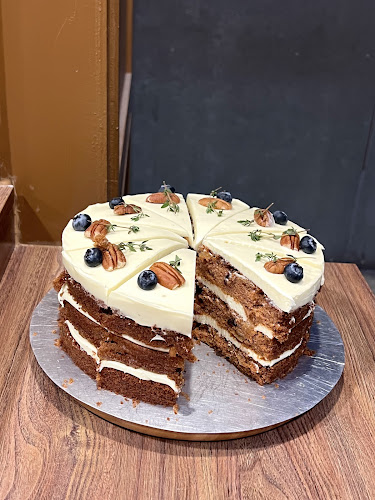 Comentarii opinii despre Plus cafe.