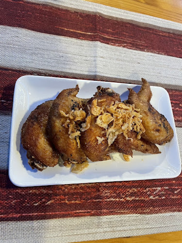 Comentarii opinii despre Warm light cafe รังสิต คลอง1