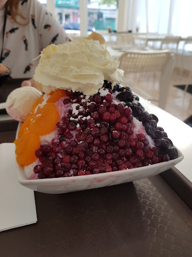 Ice Frost Dessert cafe - Bingsu - อำเภอบางละมุง