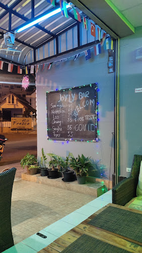 Opinii despre Joyly bar în อำเภอบางละมุง - การบริการอาหารและที่พัก