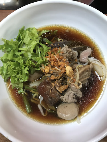 ราชาก๋วยเตี๋ยวหมูตุ๋น-เนื้อตุ๋น(หัวมุมตลาดพระรูปคลองสอง)