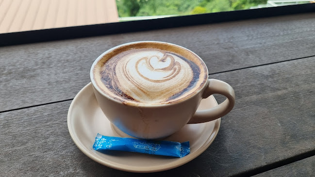 Opinii despre Phuket View Cafe în อำเภอเมืองภูเก็ต - การบริการอาหารและที่พัก