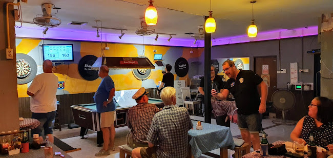 Starfish Bar and Restaurant - การบริการอาหารและที่พัก