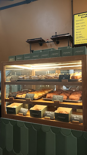 Opinii despre Moon doughnuts & drinks în อำเภอหาดใหญ่ - การบริการอาหารและที่พัก