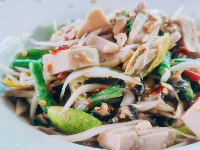 Opinii despre ร้านเพื่อนกันปลาเผา สาขาตลาดแฟลชค่ายเอกาทศรถ în อำเภอเมืองพิษณุโลก - การบริการอาหารและที่พัก