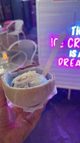 Coco Mango Ice Cream - การบริการอาหารและที่พัก