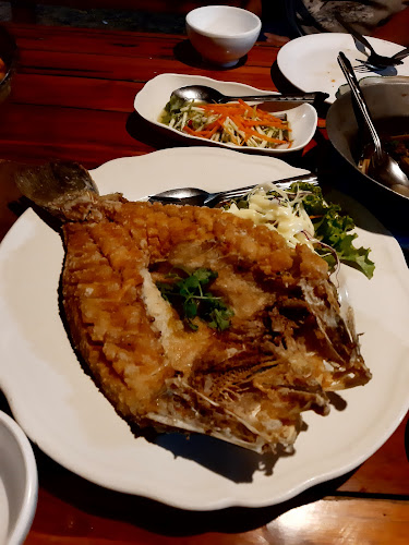 ร้านอาหาร กุ้งเผา 2 - การบริการอาหารและที่พัก