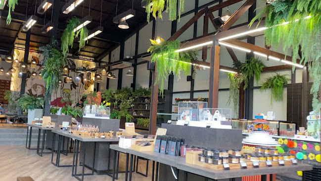 Chocolate Factory Pattaya Parking